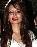 Shama Sikander birthday party