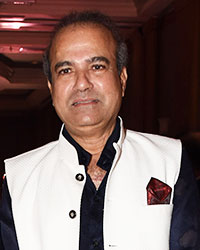 Suresh and Padma Wadkar