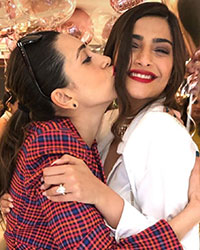 Kaishma Kapoor and Sonam Kapoor