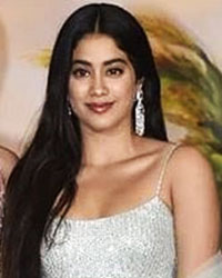 Khushi and Janhvi Kapoor