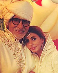 Amitabh Bachchan, Shweta Bachchan Nanda and Abhishek Bachchan