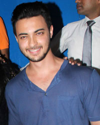 Sonakshi Sinha, Arpita Khan and Aayush Sharma