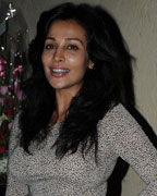 Flora Saini