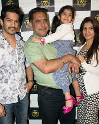 Amit Tandon with Wife Ruby Tandon and Family