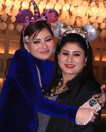 Urvashi Rautela with her mother Meera Rautela