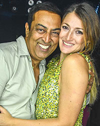 Vindu Dara Singh with wife Dina Umarova