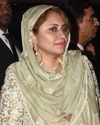 Saira Banu  and A. R. Rahman