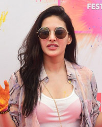 Amyra Dastur