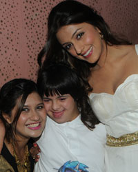 Manali Jagtap  with Aarti Chhabria