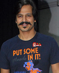 Vivek Oberoi at ABTYP Blood Donation Camp