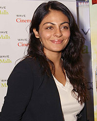 Neeru Bajwa at Aa Gaye Munde UK De Press Meet