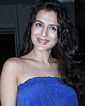 Amisha Patel at Aawaaz Dil Se Album Launch