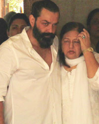 Bobby Deol at Abhay Deol Father Funeral