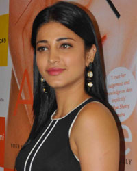 Shruti Haasan at Age Erase Book Launch