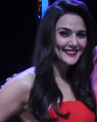 Preity Zinta and Ajay Devgan Preity Zinta and Ajay Devgan