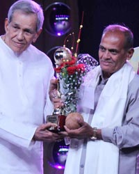 Akhil Bhartiya Marathi Chitrapat Mahamandal Award