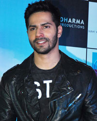 Varun Dhawan at Alia and Varun Promote Humpty Sharma Ki Dulhania