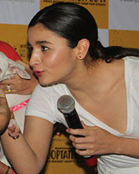 Alia Bhatt at Alia at Adoptathon 2017