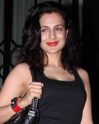 Amisha Patel at Amisha and Alia Snapped at Nido