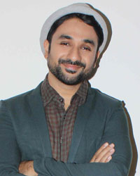 Vir Das at Amit Sahni Ki List Press Conference