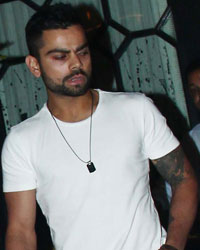 Virat Kohli at Anushka and Virat Snapped