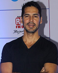 Dino Morea at Arjit Singh Concert