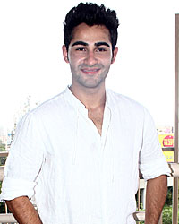 Armaan Jain at Armaan and Deeksha on a Metro Ride