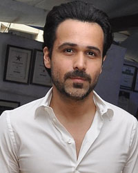 Emraan Hashmi at Art Show by Underprivileged Children