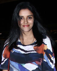 Asin at Asin Snapped at Airport