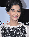 Sonam Kapoor at Ave 29 Opening