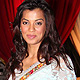 Mugdha Godse at Balgandharva Premiere