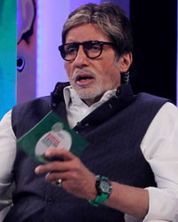 Amitabh Bachchan at Banega Swachh India 12 Hour Cleanathon