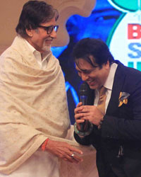 Amitabh Bachchan, Govinda an Vikram Chandra Amitabh Bachchan, Govinda an Vikram Chandra