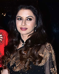 Bhagyashree with her daughter Avantika Dasani