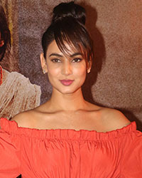 Sonal Chauhan at Beyond The Clouds Movie Screening