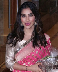 Sophie Choudry at Bhoomi Team Celebrates Ganesh Chaturthi