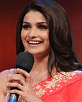 Prachi Desai at Bol Bachchan Promotion