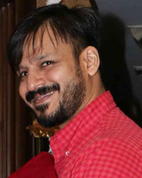 Vivek Oberoi at Bollywood Celebrates Ganesh Chaturthi 2016