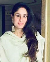 Saif Ali Khan, Taimur and Kareena Kapoor