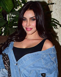 Gizele Thakral at Bose Dead Alive Screening