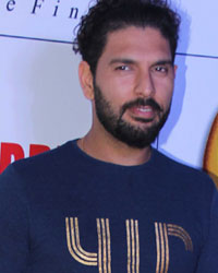 Yuvraj Singh at Bright Awards 2017