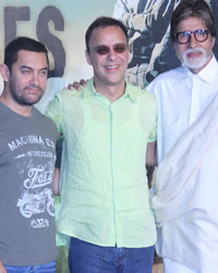 Aamir Khan, Vidhu Vinod Chopra and Amitabh Bachchan Aamir Khan, Vidhu Vinod Chopra and Amitabh Bachchan