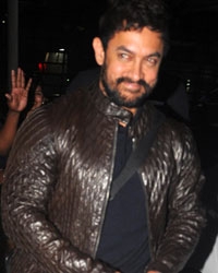 Aamir Khan at Celebrities Snapped at Airport