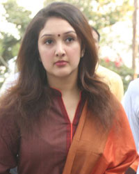 Celebs Pay Homage to Ramanaidu