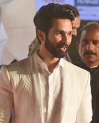 Shahid Kapoor at Celebs at Filmfare Awards 2018