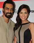 Arjun Rampal and Esha Gupta