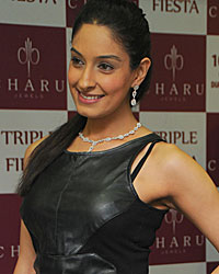 Tanya Malik at Charu Jewels Triple Fiesta