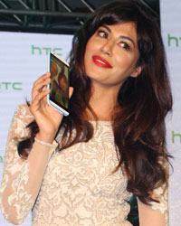 Chitrangada Singh at Chitrangada Unveils HTC Desire 820