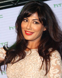 Chitrangada Singh at Chitrangada Unveils HTC Desire 820