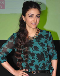 Soha Ali Khan at Classmate Spell Bee 2015 Winners